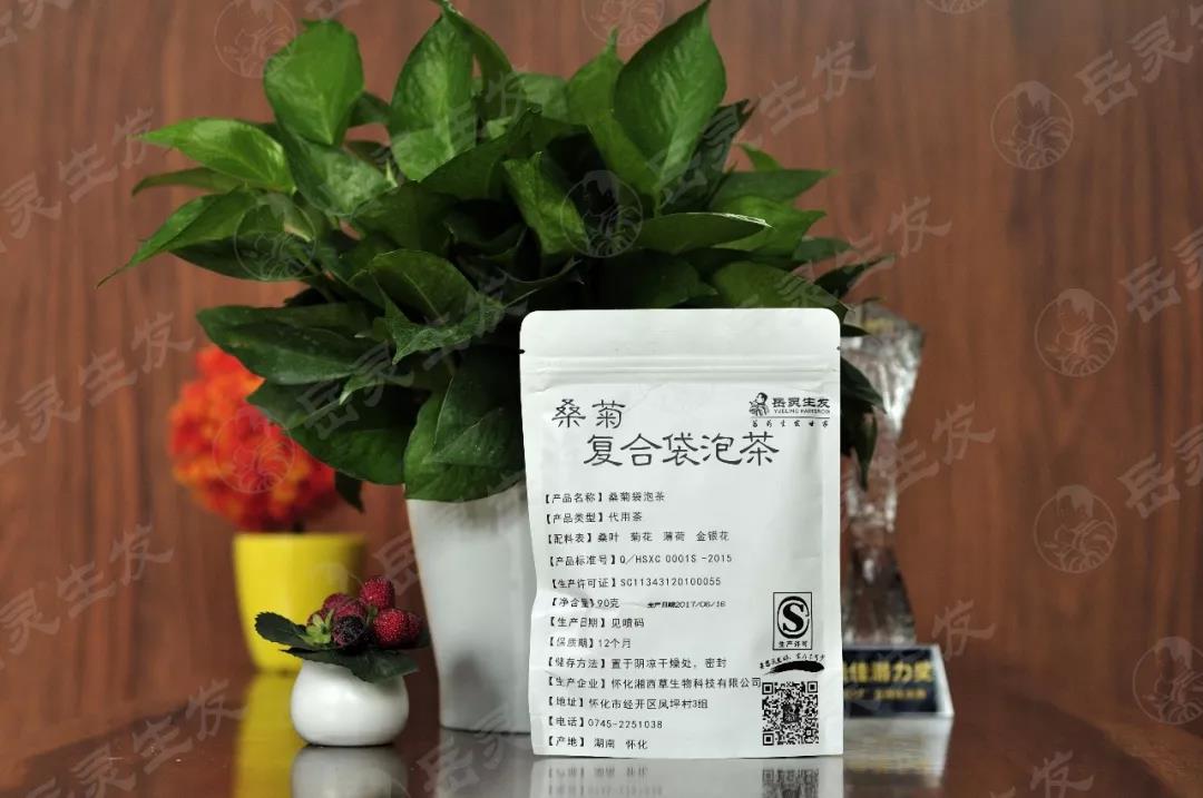 額頭附近長白頭發是怎么回事？