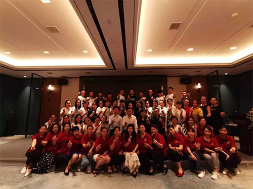 岳靈生發西南區域年中大型培訓會議